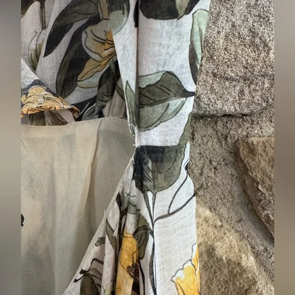 Secret Mission Super Natural Celia Maxi Open Back Dress in Poppy yellow - Picture 9 of 11